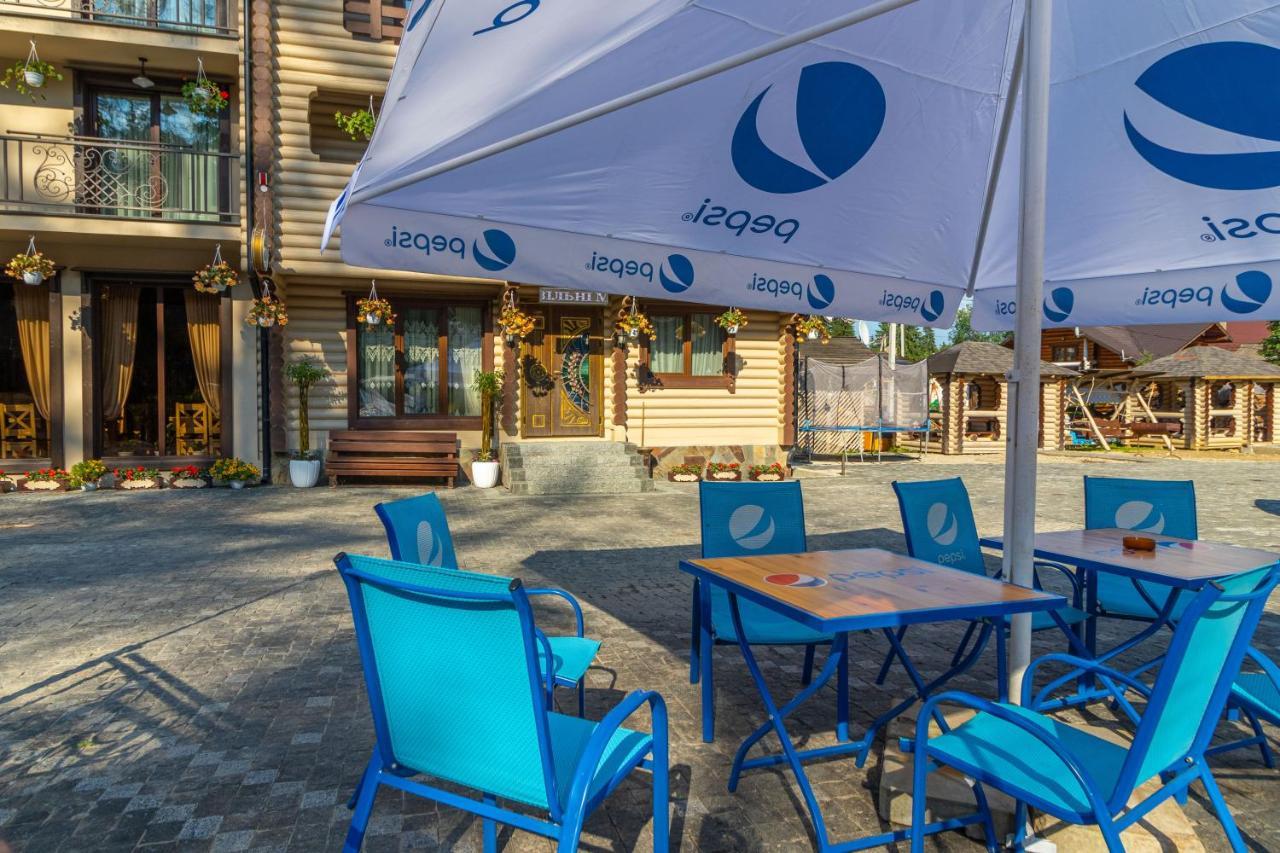 Guest House Turda Bukowel Exterior foto