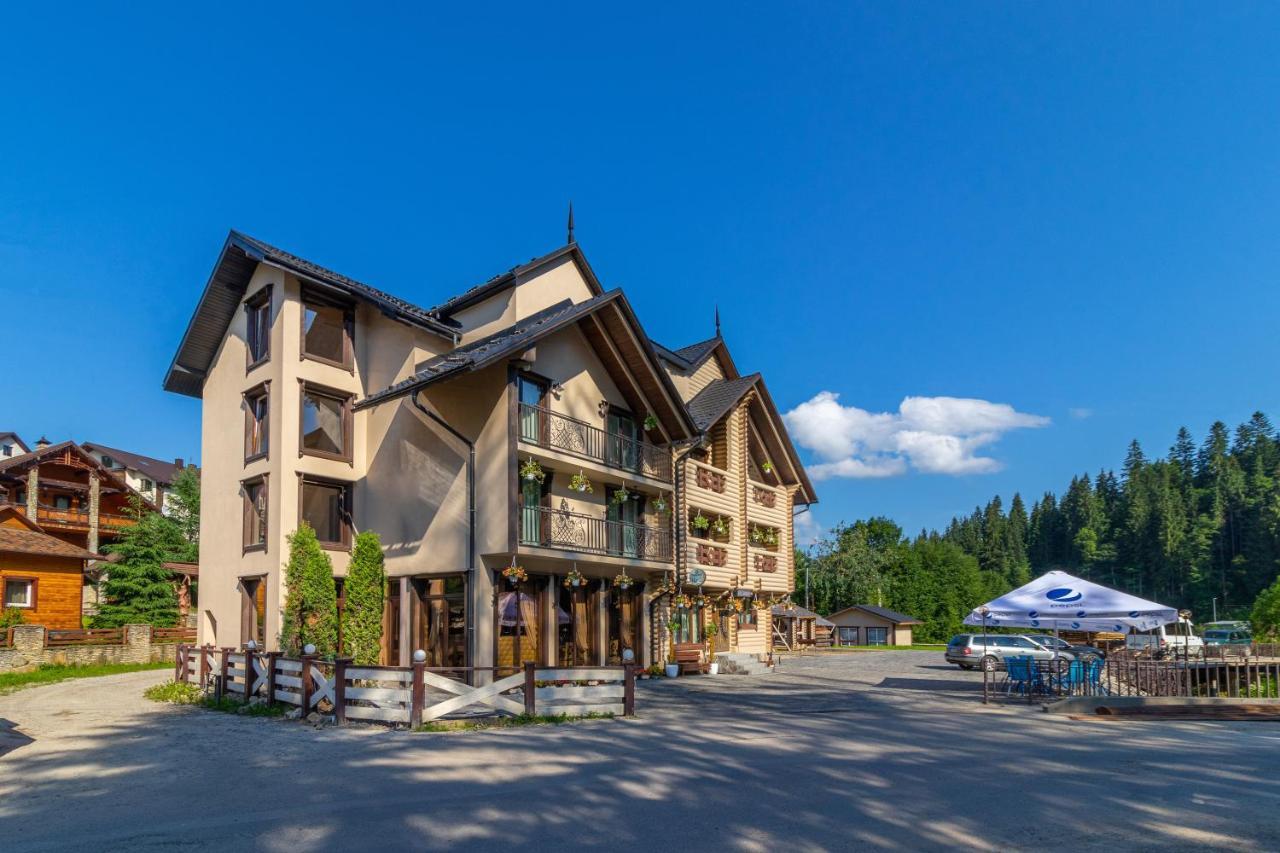 Guest House Turda Bukowel Exterior foto