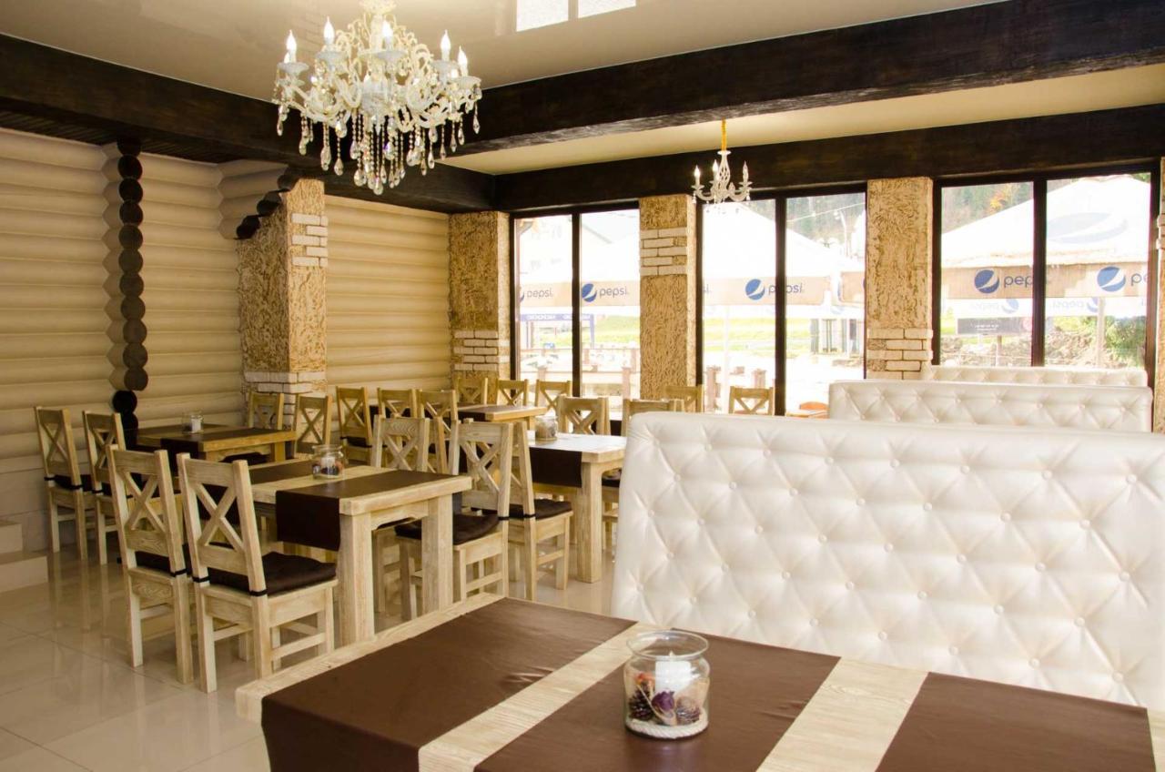 Guest House Turda Bukowel Exterior foto